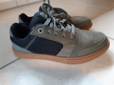 Decathlon Cruch 500 JR Kaki  Gr. 38