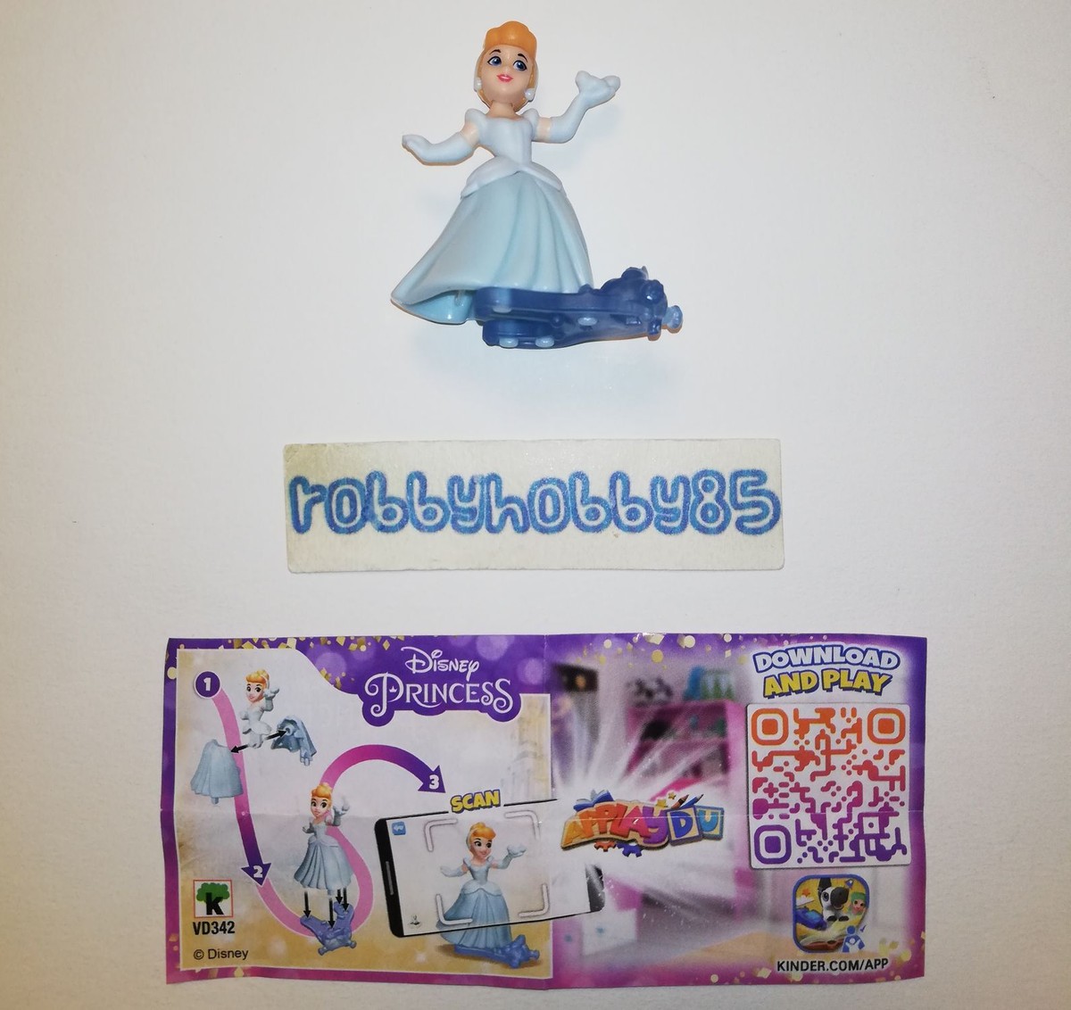 Vd342 Cinderella + BPZ Kinder Surprise Italy 2022/2023