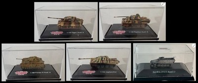 New Millenium/Trumpeter Lot - Tiger, Panther, PZIV, JagdPanther, Hanomag, 1:144