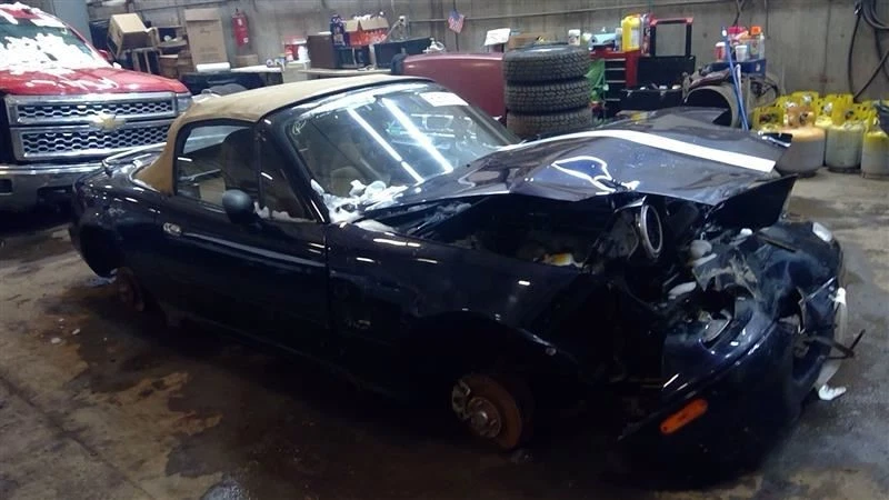 Alternador compatible con 94-97 MAZDA MX-5 MIATA 5809830 Foto 3 de 4