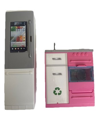 Barbie Dreamhouse Pink Kitchen Sink Stove Oven w/ Lights Sounds + Refrigerator