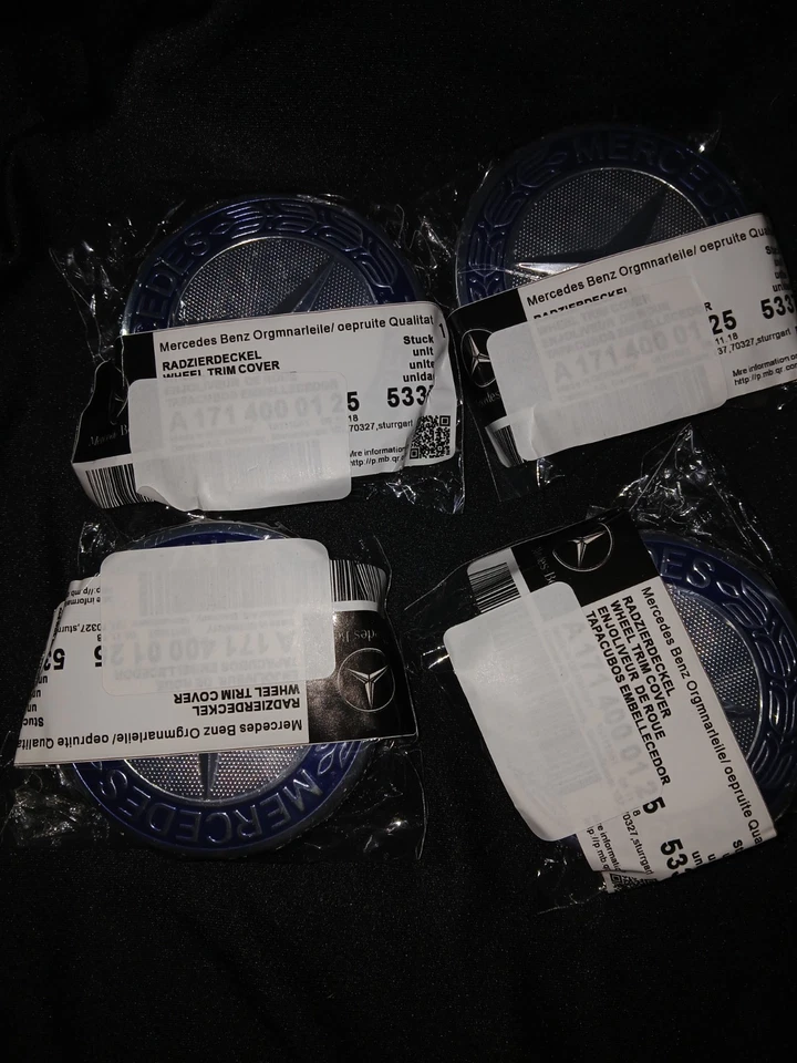 Juego de 4 tapacubos originales Mercedes Benz azul real para llantas de aleación nuevos Foto 2 de 4