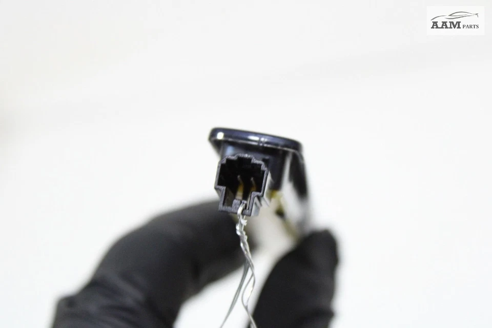 AUDI Q5 FY 2018-24 MALETERO EQUIPAJE INTERIOR SUPERIOR IZQUIERDO LUZ LED LÁMPARA DE CORTESÍA OEM Foto 4 de 4