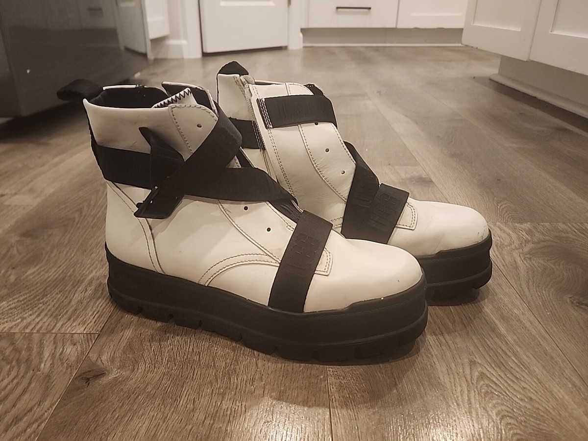 Boots ,UGG sid biker ankle boots 1116136 women's size 10