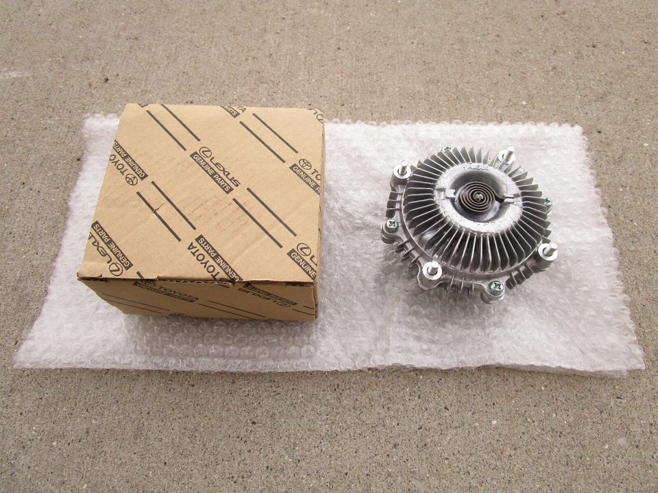 78 - 85 丰田 CELICA 20R 22REC 4ME 发动机冷却风扇夹 原始设备制造商 全新 — 第 3/4 张图片