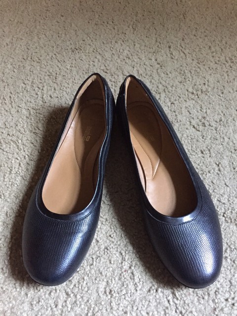 clarks collection flats