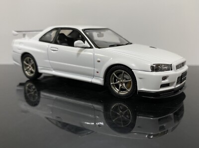 1/43 (R32)White/1/43Mine's(R34) Black 2台 1/43 MINE'S R34 Demo Car – builtbylegends