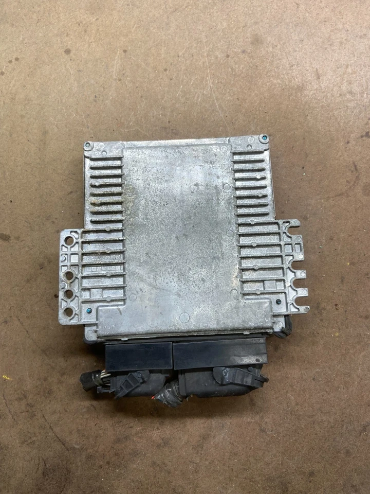 Nissan Armada QX56 2010 2011 5,6 L unidad de control del motor ECU ECM módulo M3359 DG Foto 3 de 4