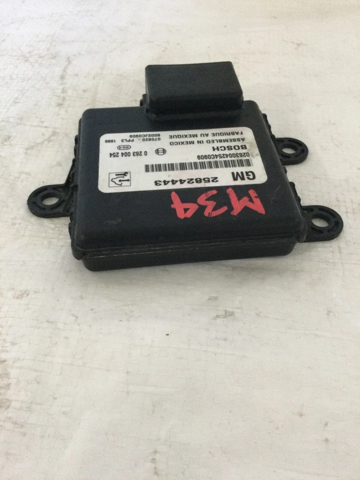 Chevrolet Avalanche 2008 módulo de control de asistencia de estacionamiento OEM 25824443 5,3 L V8 Foto 4 de 4