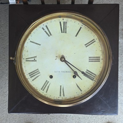 Vintage Seth Thomas Gallery Wall Clock W/Pendulum  16x16 With Key- For Parts