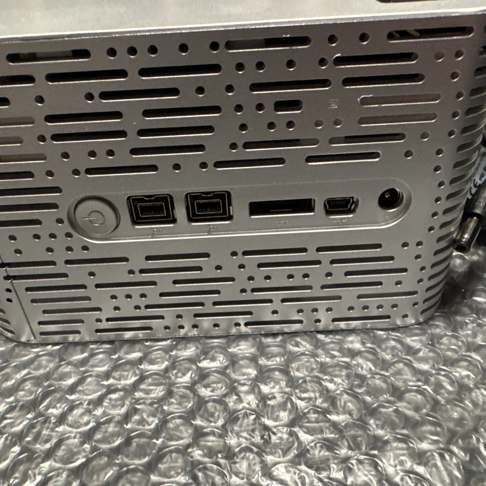 Western Digital WD40000H2Q-00 External Hard Drive HD’s Still Inside W/ Adapter - Image 4 of 4