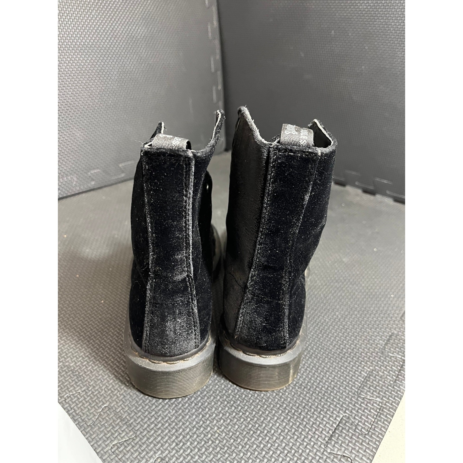 Doc Dr Martens Page Black Velvet Combat Boots Womens Size 7 Grunge Moto Emo thumbnail 7