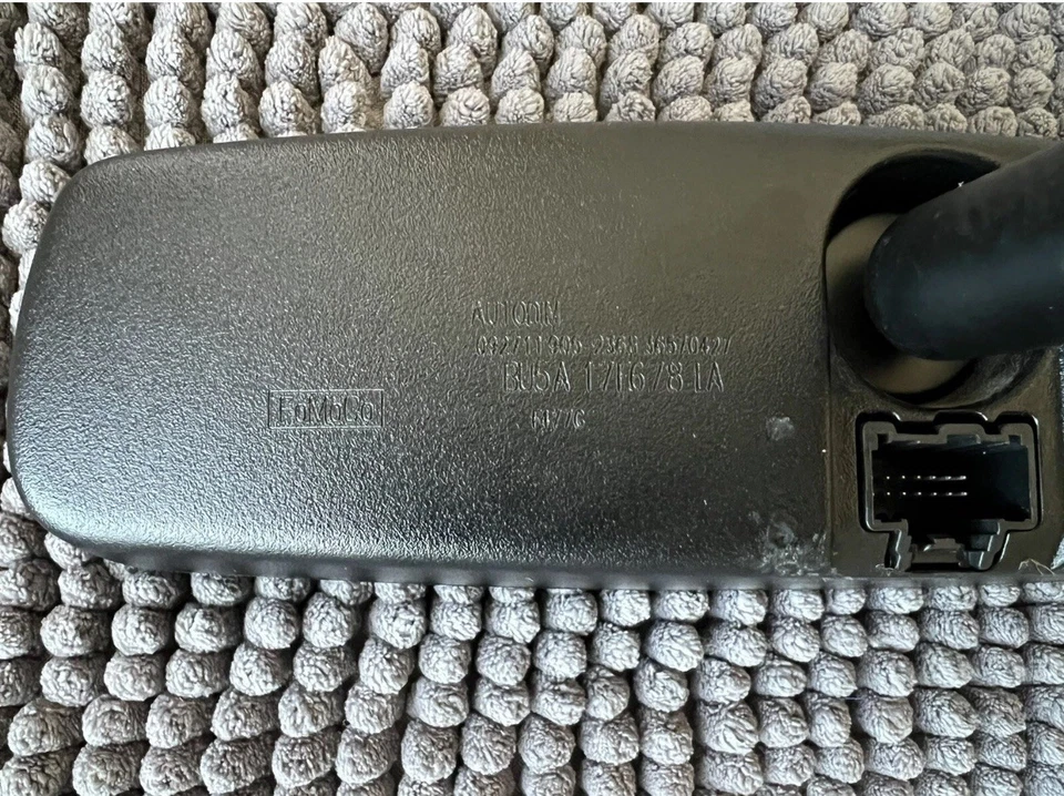 Espejo retrovisor atenuación automática Ford F-250 Super Duty 2013-2016 (533) Foto 4 de 4