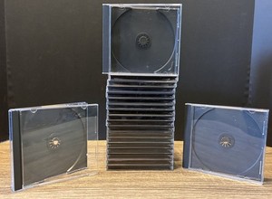 Lot Of 20 Empty CD DVD Jewel Cases Standard Size Black Trays Good Condition