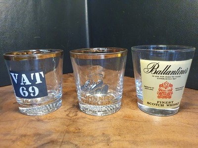 3 x Vintage Whiskygläser. VAT 69 / Ballantine s / Commander Scotch Whisky.