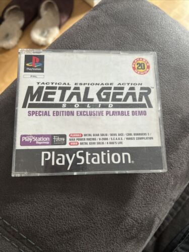 Official UK PlayStation Magazine PS1 Demo 42 Metal Gear Solid Retro Rare - Afbeelding 1 van 4