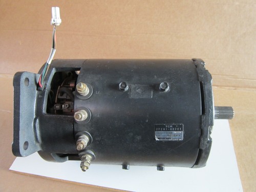 TC272A100201 GABELSTAPLERANTRIEBSMOTOR TC272A1-00201 - Bild 1 von 4