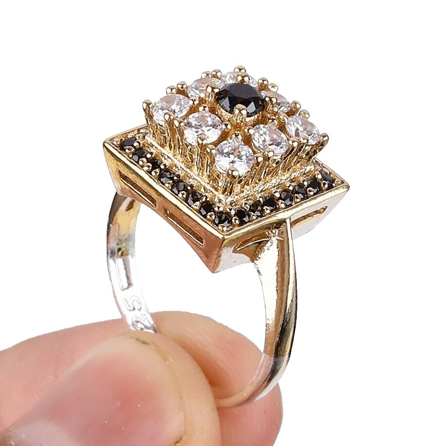 Onyx 9 Ring Fashion Rings