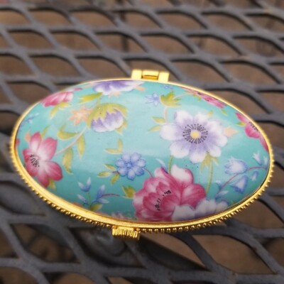 Oval Trinket Floral Jewelry Pill Box Light Blue Gold Trim Flower Snap Closure