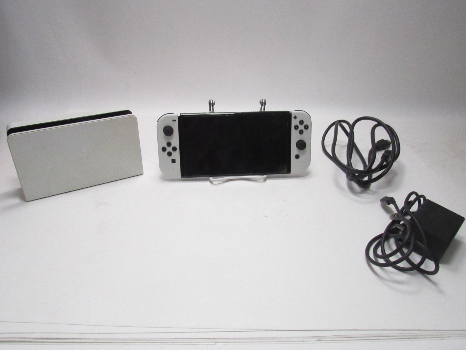 Nintendo Switch OLED HEG-001 7-inch Touchscreen Video Game Console 6131-image