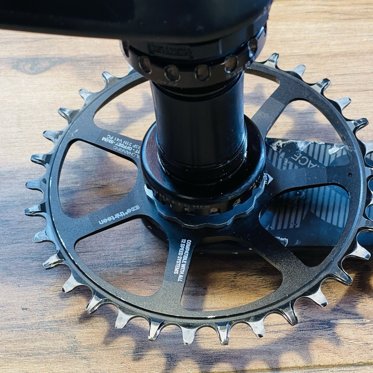 E*thirteen XCX Race Carbon Crankset 175 73mm 34T Direct Mount 5mm