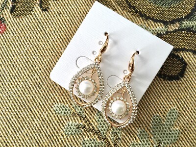 Women's Pendant Earrings
