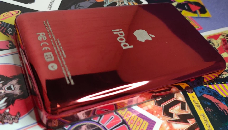 UK BLUETOOTH! - Genuine APPLE A1136 iPod Classic 512 GB - Immaculate + FREEBIES! - Image 2 of 4