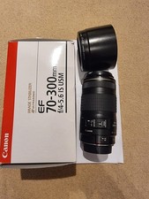 Canon EF 70-300mm f/4-5.6 IS USM lens + Genuine Canon hood + box