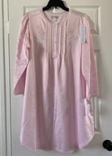 NWT MISS ELAINE M BRUSHED BACK SATIN EMBROIDERED LONG SLEEVE NIGHTGOWN Pink