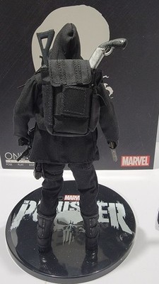 Mezco Toyz Netflix PUNISHER (ULTIMATE EDITION) 1/12 Action Figure