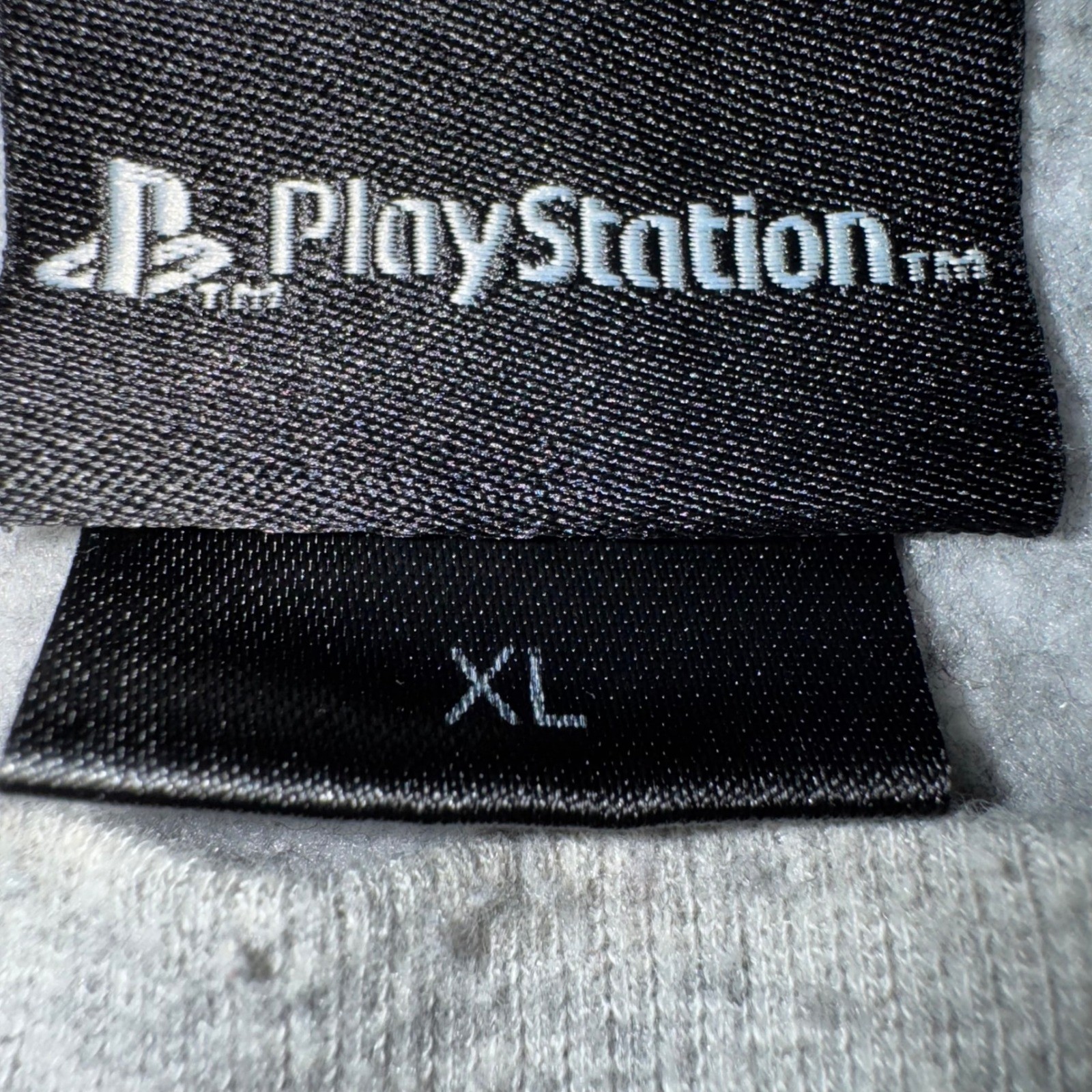 PlayStation Gray Sweater XL Crewneck Gaming Pullover Long Sleeve Top Womens image 4
