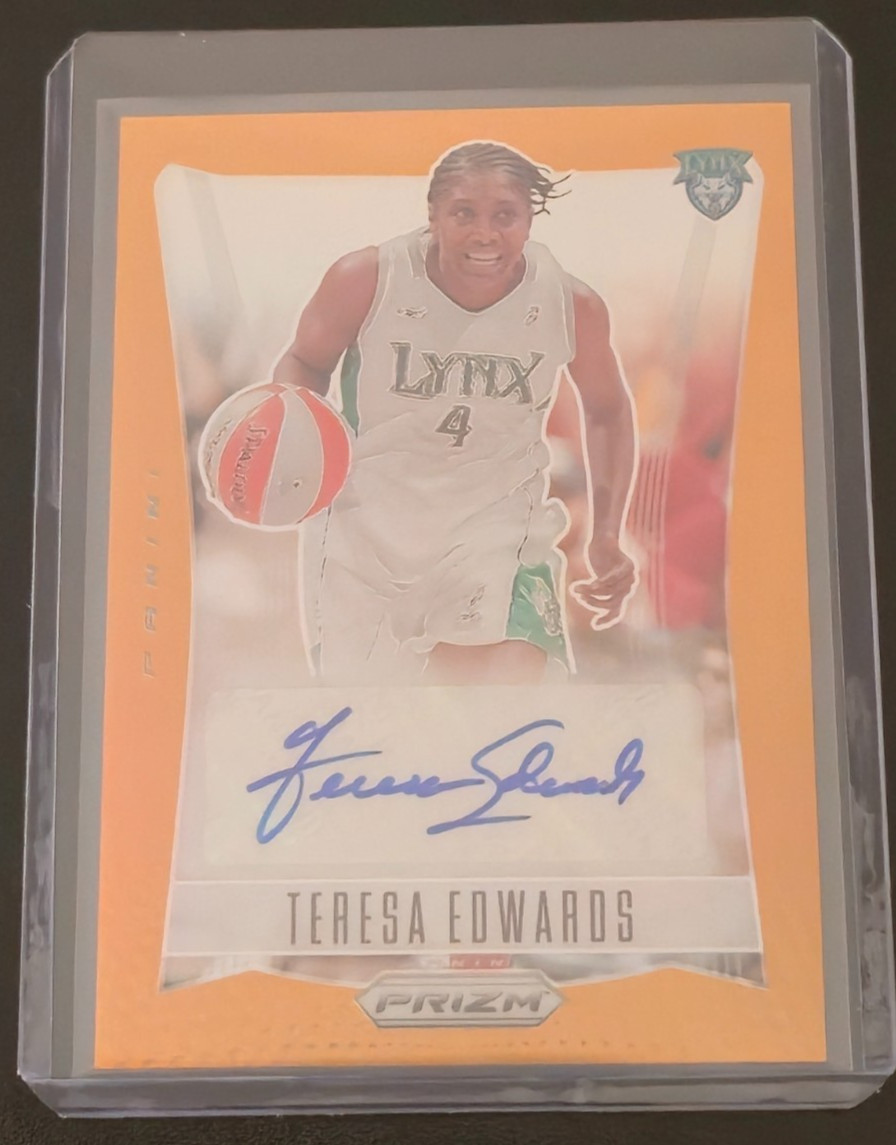 Teresa Edwards HOF 2024 WNBA Panini Prizm GOLD /10 Auto Card TB-TE view 1