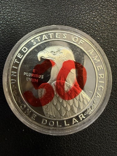 1983 Los Angeles Olympiad Proof Commemorative 90% Silver $1 US Coin - J29919 - Picture 2 of 2