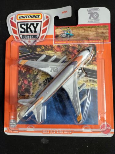 2023 Matchbox Sky Busters 10/32 MBX 6-2 AIRLINER W/Mat 70th Anniversary - Picture 1 of 2