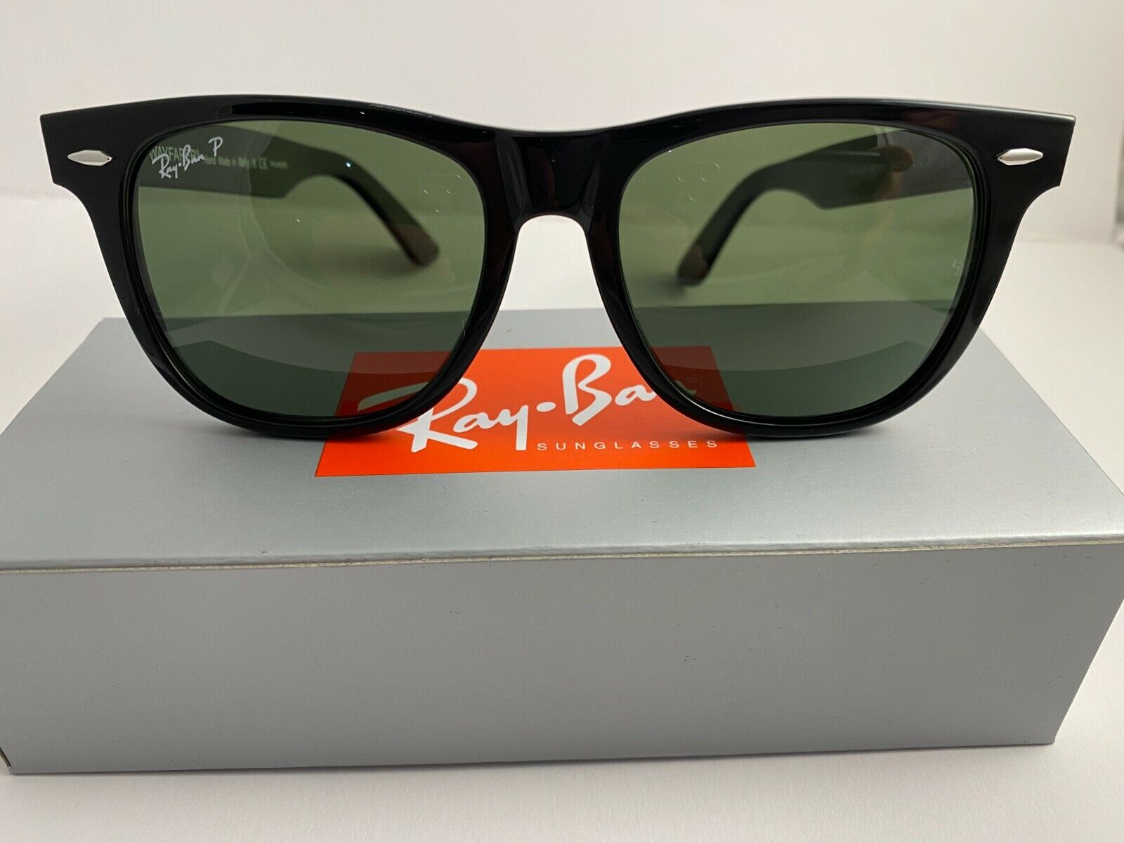 New RAY-BAN RB2140-90158 Polarized Wayfarer Black 54mm Made In Italy |
