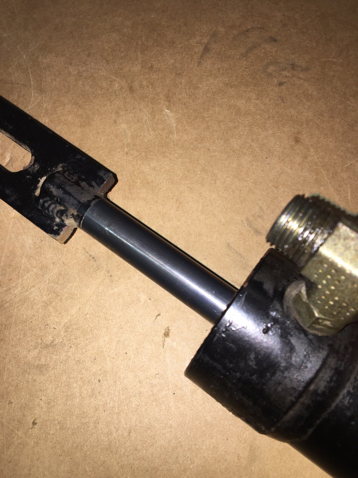 John Deere GX335 GX345 325 335 345 Lawn Mower Tractor Hydraulic Lift