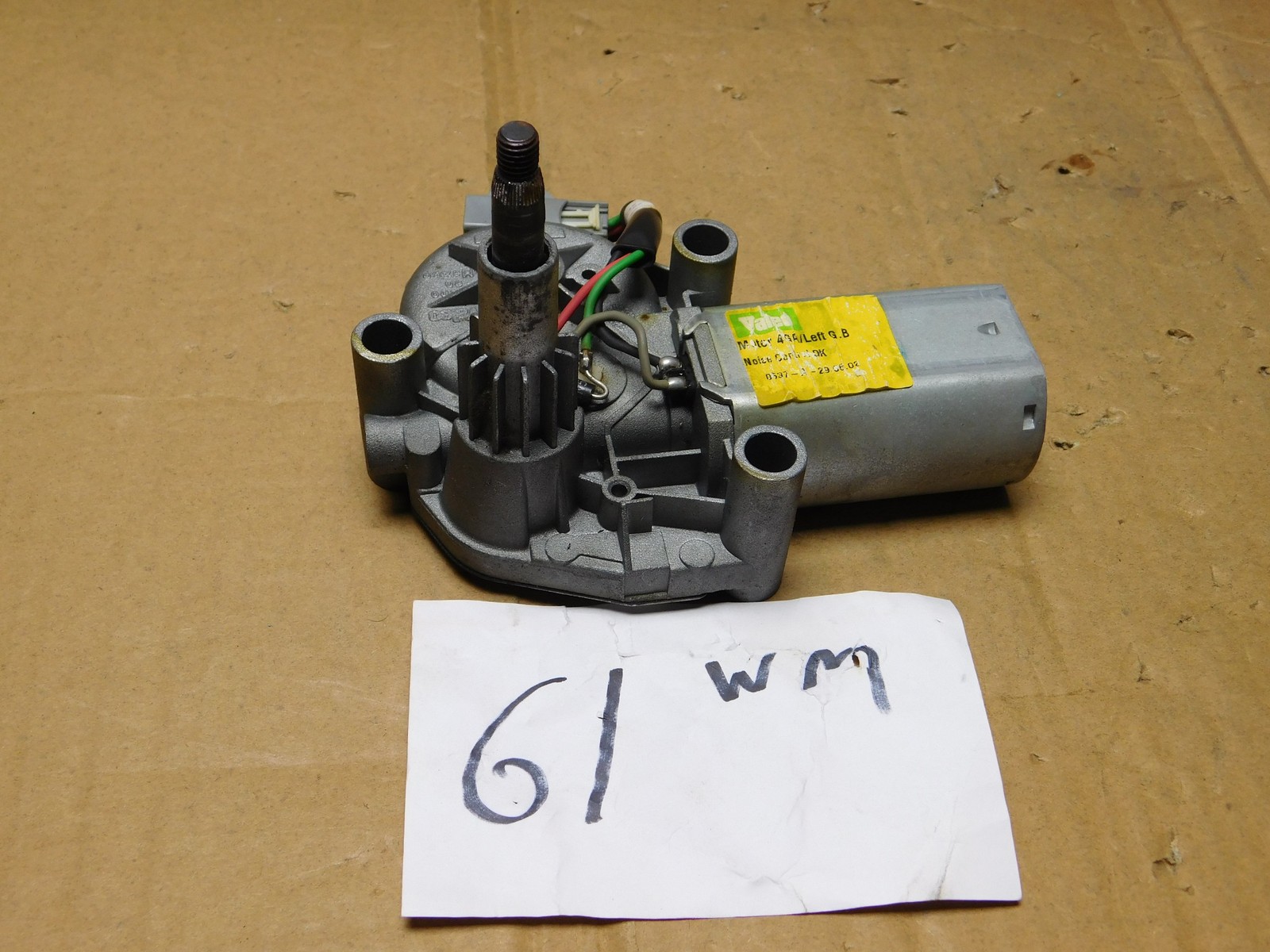 01 02 03 Dodge Caravan REAR WIPER MOTOR USED TRUNK #61-WM