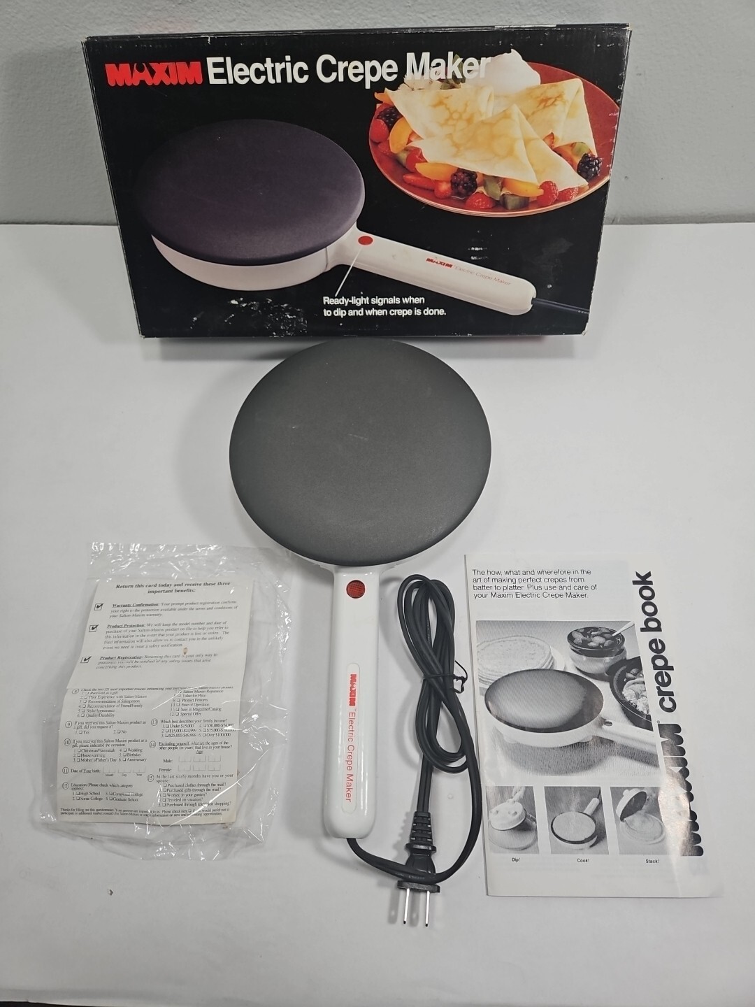 Maxim Electric Crepe Maker CM-5 Non Stick Pad  W/Box And Book Pre-owned Tested