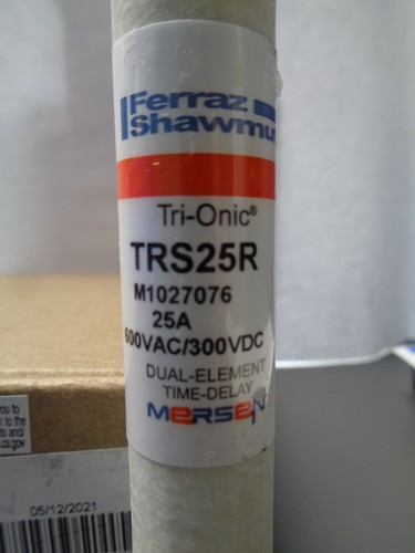 New Lot Mersen Ferraz Shawmut TRS25R 25 Amp Fuses FRS-R-25 600V NIB - Picture 3 of 3