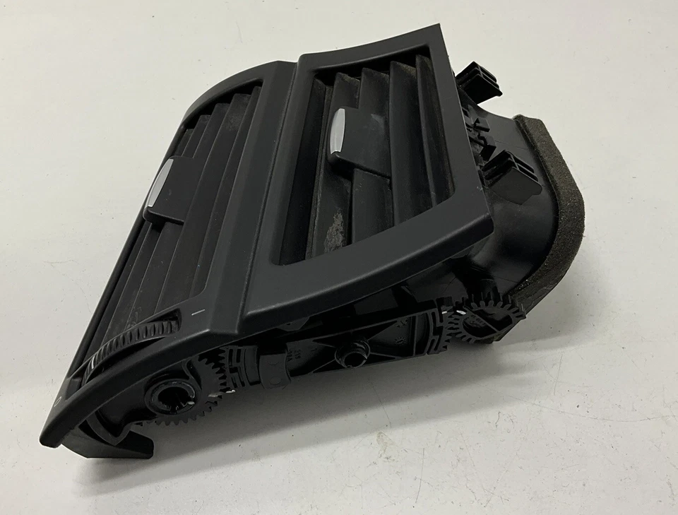 BMW X6M 2010 tablero izquierdo ventilación de aire 716180304 OEM Foto 2 de 4