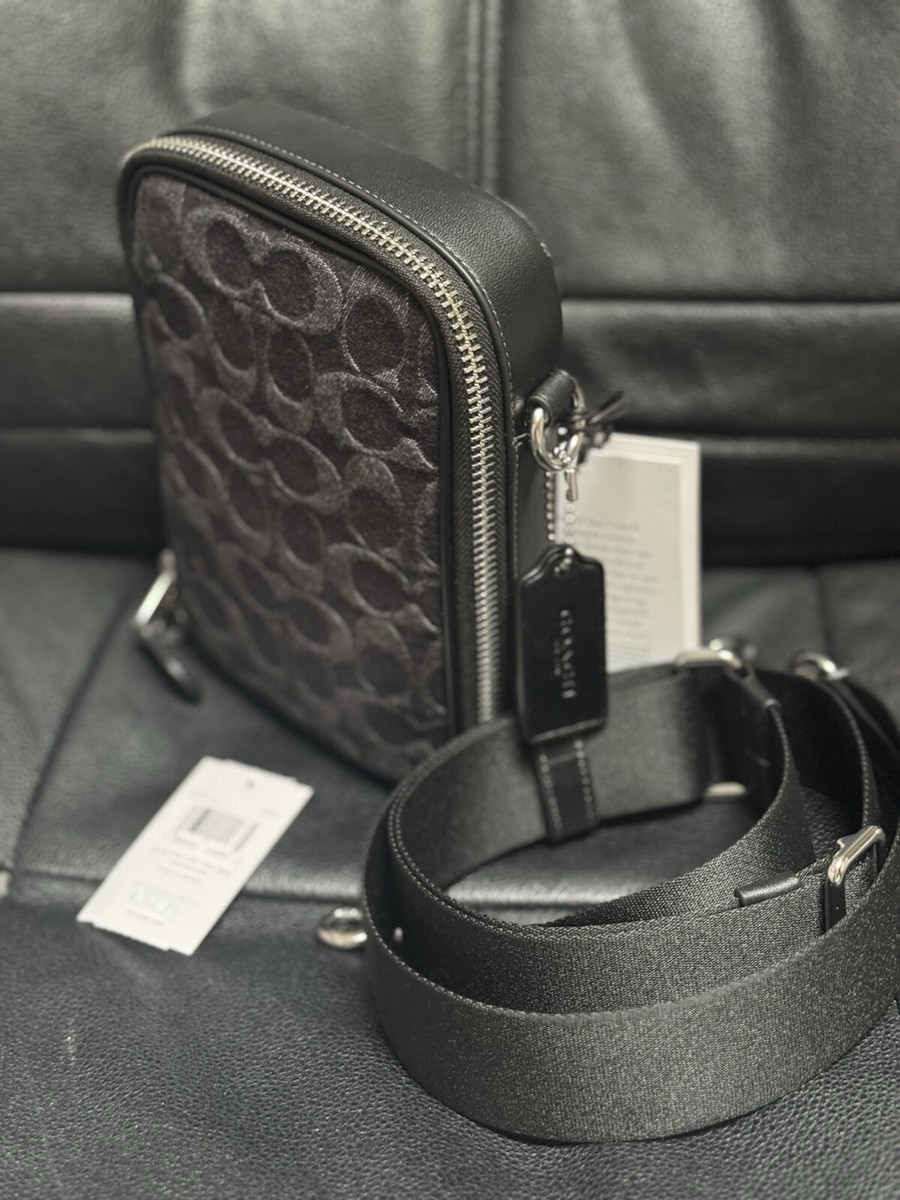 ショルダーバッグ COACH Stanton Crossbody Bag In Signature Denim  CAJ44 Coach Women's Stanton Crossbody Bag Silver / Black Signature