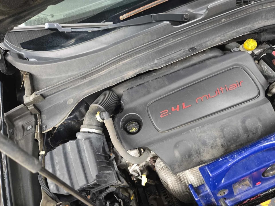 Used Engine Complete Assembly fits: 2015 Jeep Renegade Sdn 2.4L VIN B 8th digit Foto 4 de 4