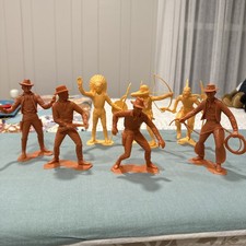 Vintage 1964 LOUIS MARX Cowboys 6  Native American Warriors Figures Lot Of 7