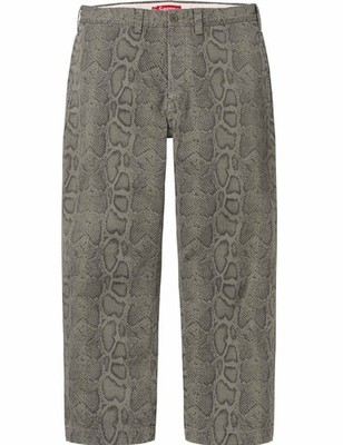 k*h様 Supreme Snake Print Chino Pant Oliv Supreme Snake Print Chino Pant Olive Green Size 38 Waist SS24 NWT