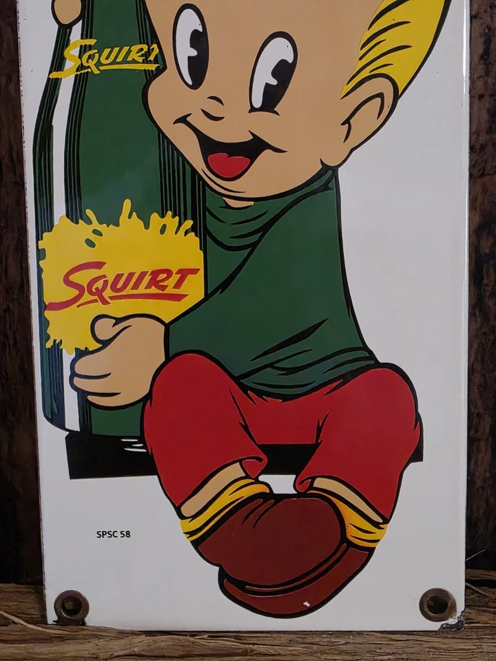 1950'S VINTAGE COLLECTIBL SQUIRT  PORCELAIN SODA ENAMEL GAS STATION SIGN 12"x5" - Image 3 of 4