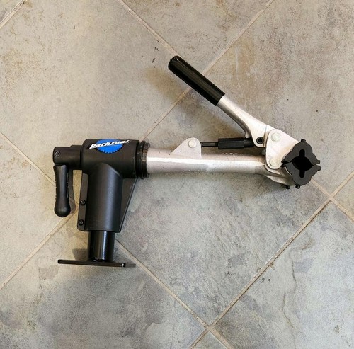Park Tool PRS-7-1 Bench Mount Bicycle Repair Stand OPEN PACKAGE