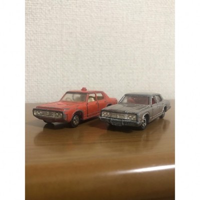 Tomica Serie 2er Set Made in Japan Kronen