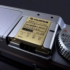 Hot Shoe Cover Fuji Brass Engraving Suitable for Fuji Nikon, Canon Leica, Nikon