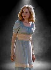 Big fish photo - Alison Lohman in black and white or color v003 1