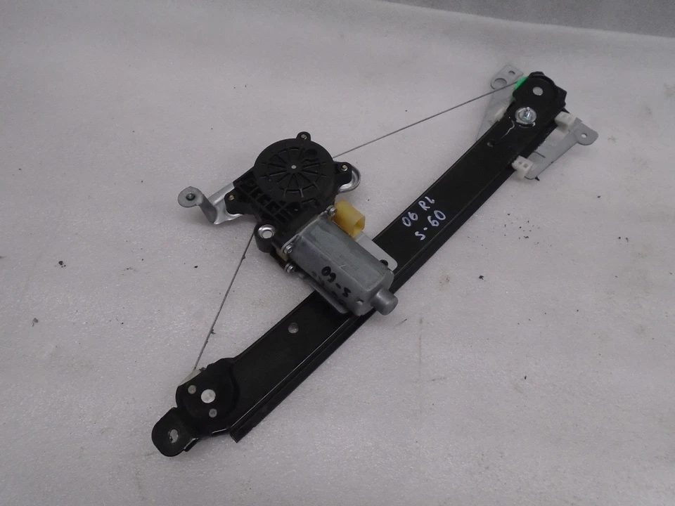 Motor regulador ventana lado conductor trasero izquierdo Volvo S60 2001-2009 OEM VI70279 Foto 3 de 4